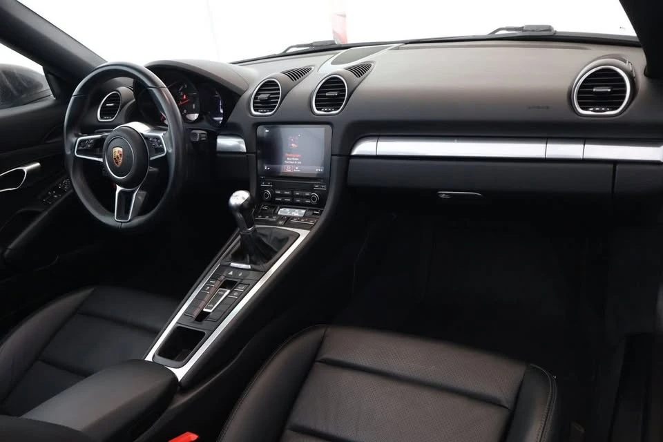 2017 Porsche 718 Boxster - Image 7 of 20