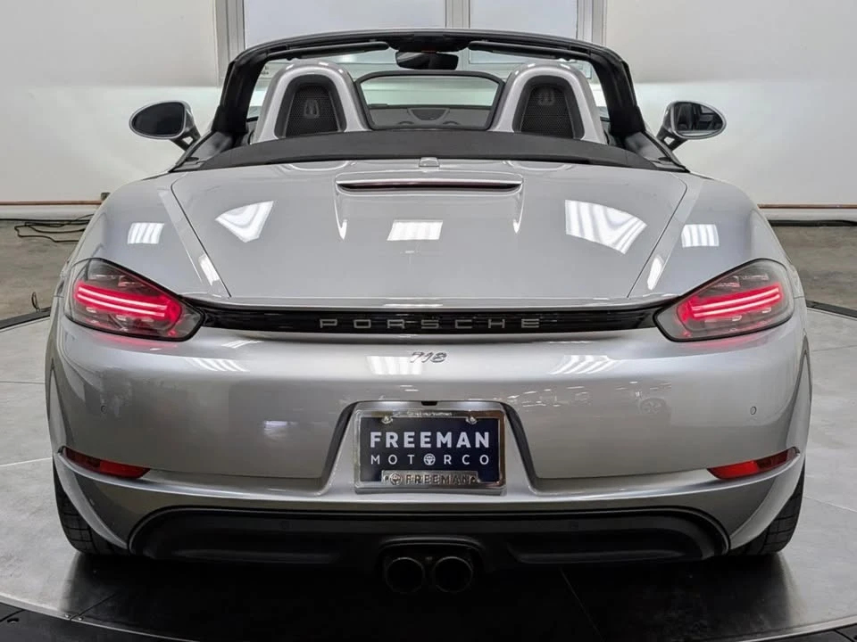 2017 Porsche 718 Boxster - Image 16 of 20