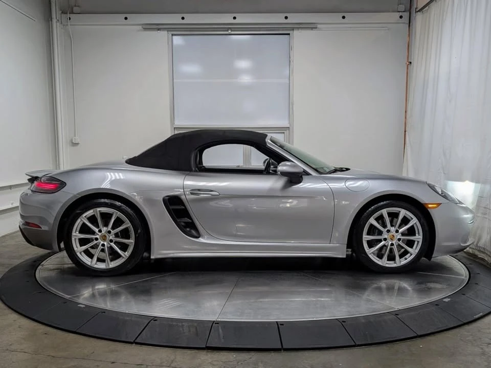 2017 Porsche 718 Boxster - Image 10 of 20