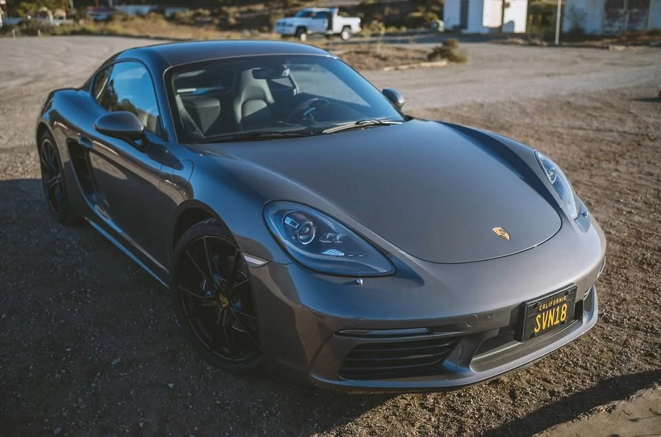 2017 Porsche 718 Cayman - Image 2 of 12