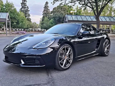 2017 Porsche 718 Cayman 2.0L Turbo