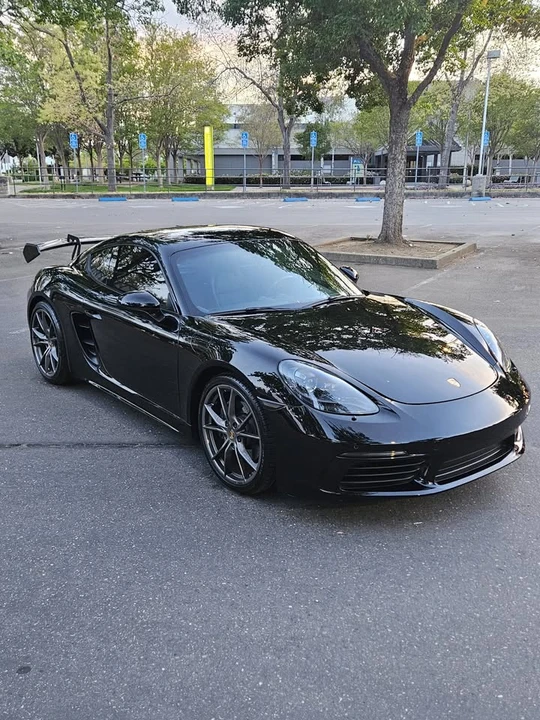 2017 Porsche 718 Cayman - Image 3 of 16