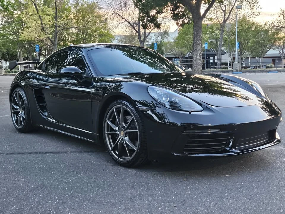 2017 Porsche 718 Cayman - Image 2 of 16