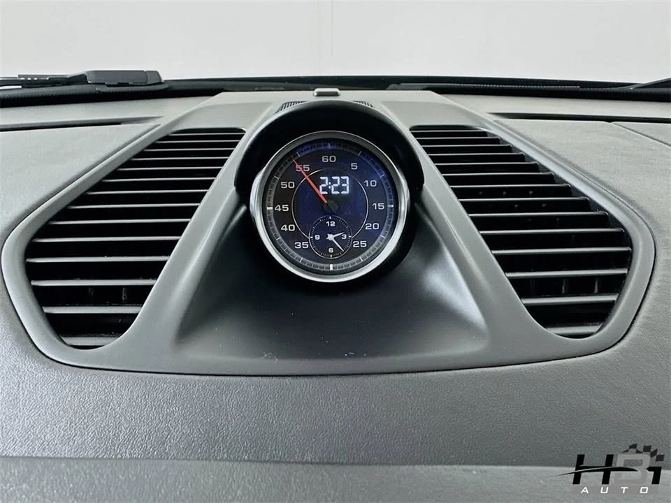 2017 Porsche 991 Carrera - Image 16 of 18