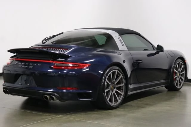 2017 Porsche 991 Targa 4 & 4S - Image 17 of 20