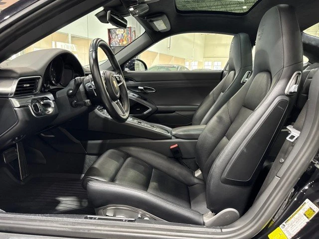 2017 Porsche 911 - Image 10 of 20