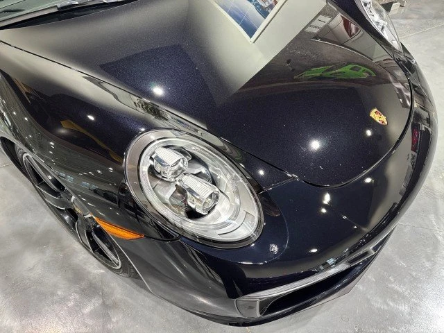 2017 Porsche 911 - Image 18 of 20