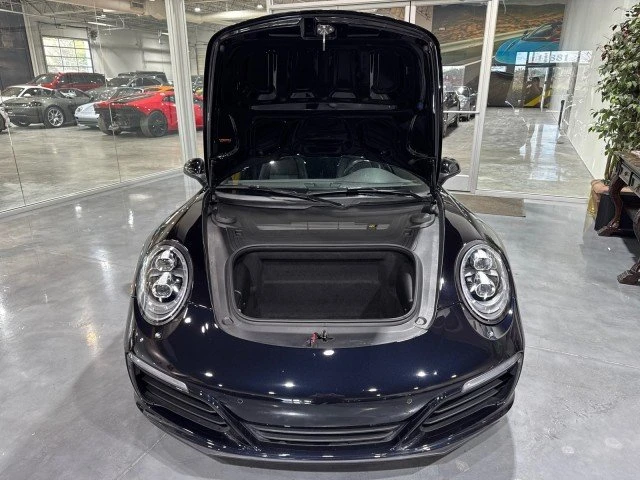 2017 Porsche 911 - Image 12 of 20