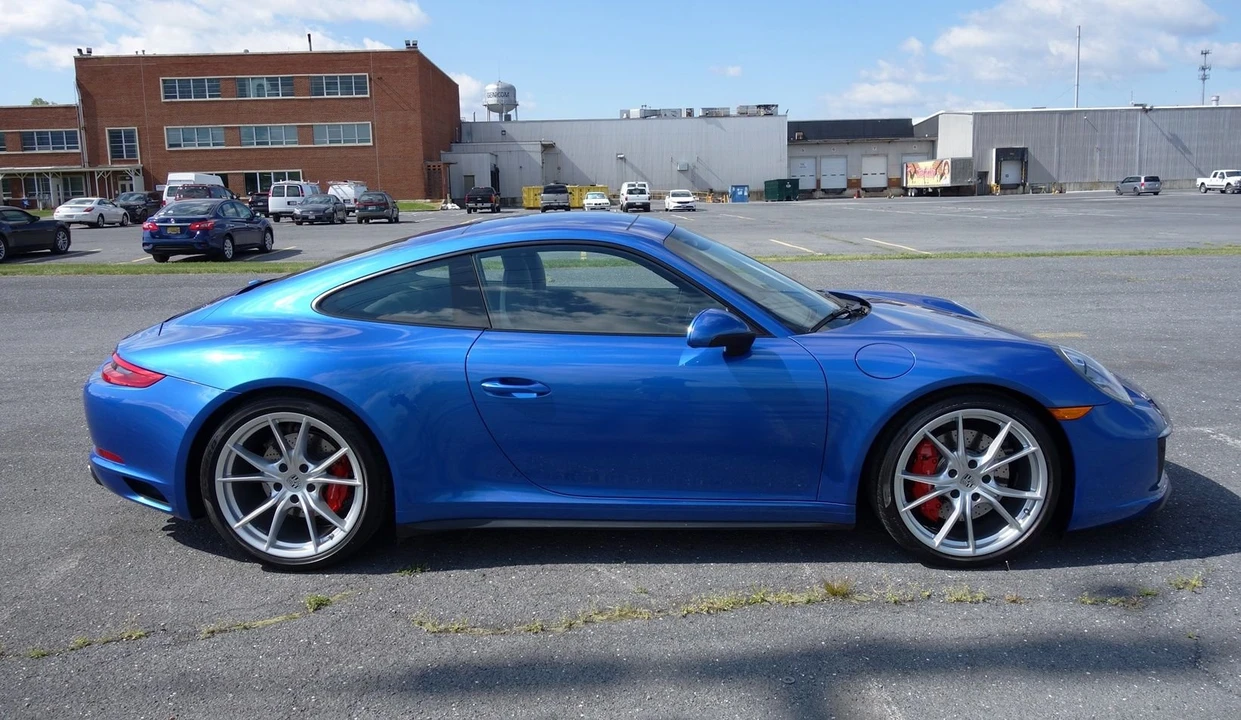 2017 Porsche 991 Carrera 4S - Image 6 of 8