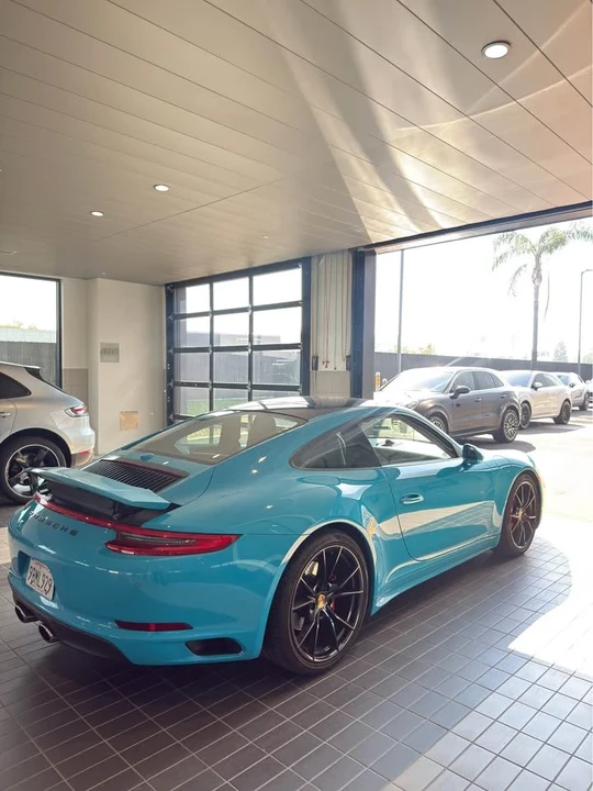 2017 Porsche 991 Carrera 4S - Image 3 of 6
