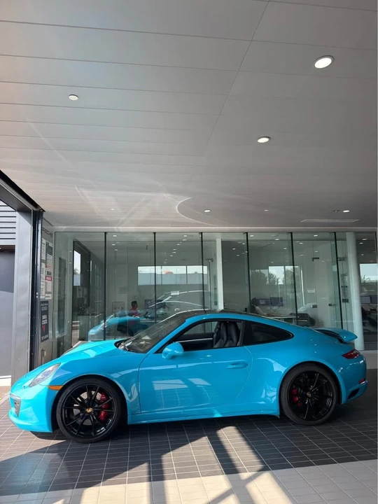 2017 Porsche 991 Carrera 4S - Image 2 of 6