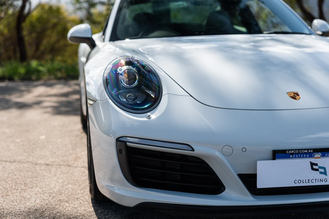 2017 Porsche 991 Carrera - Image 18 of 31