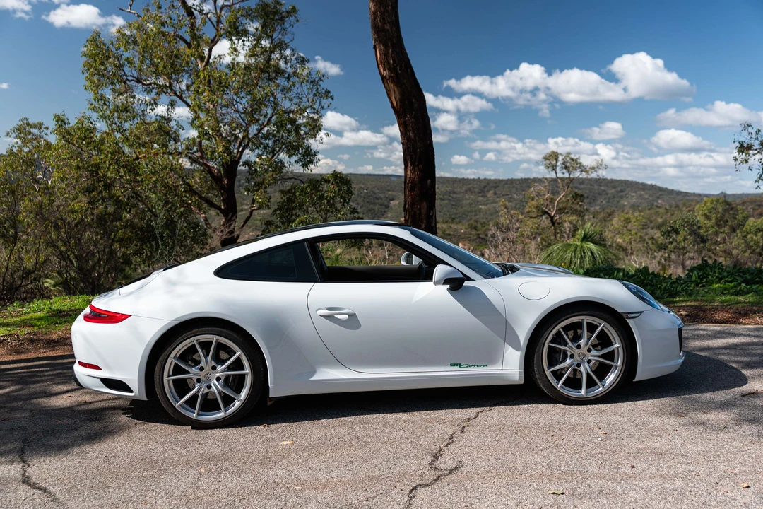 2017 Porsche 991 Carrera - Image 4 of 31