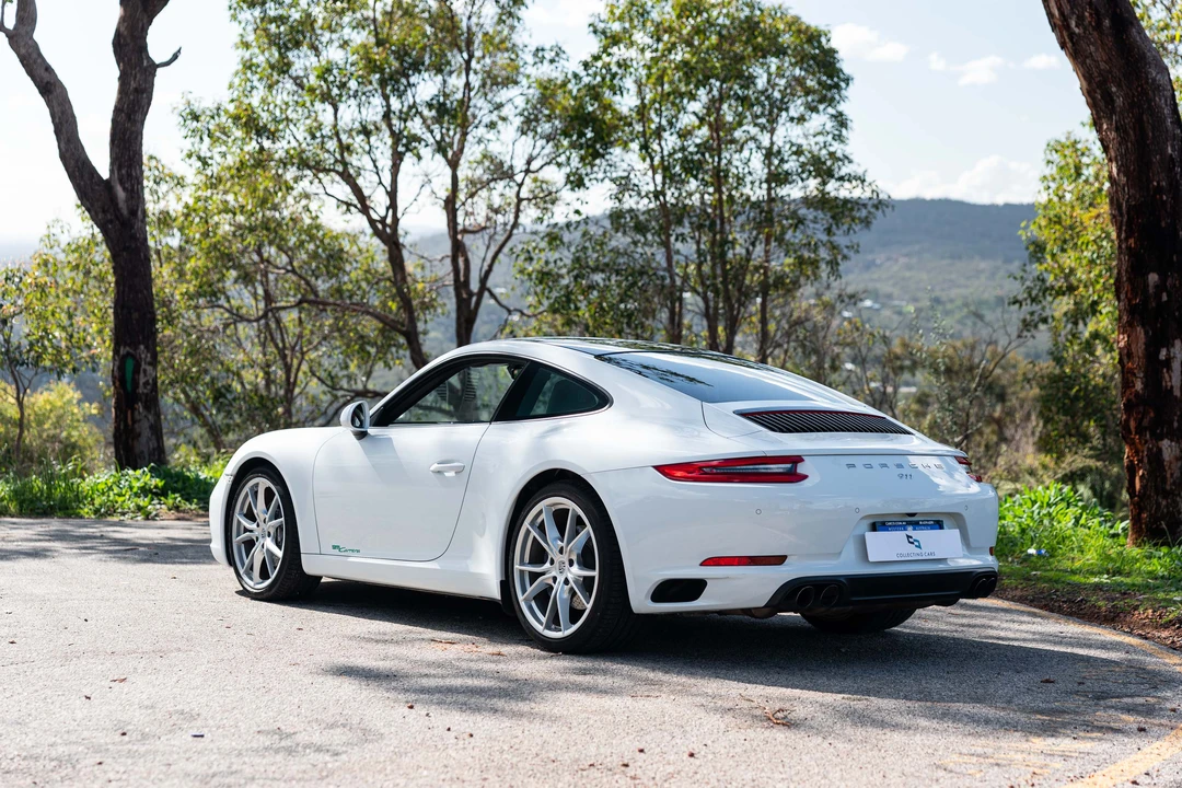 2017 Porsche 991 Carrera - Image 7 of 31