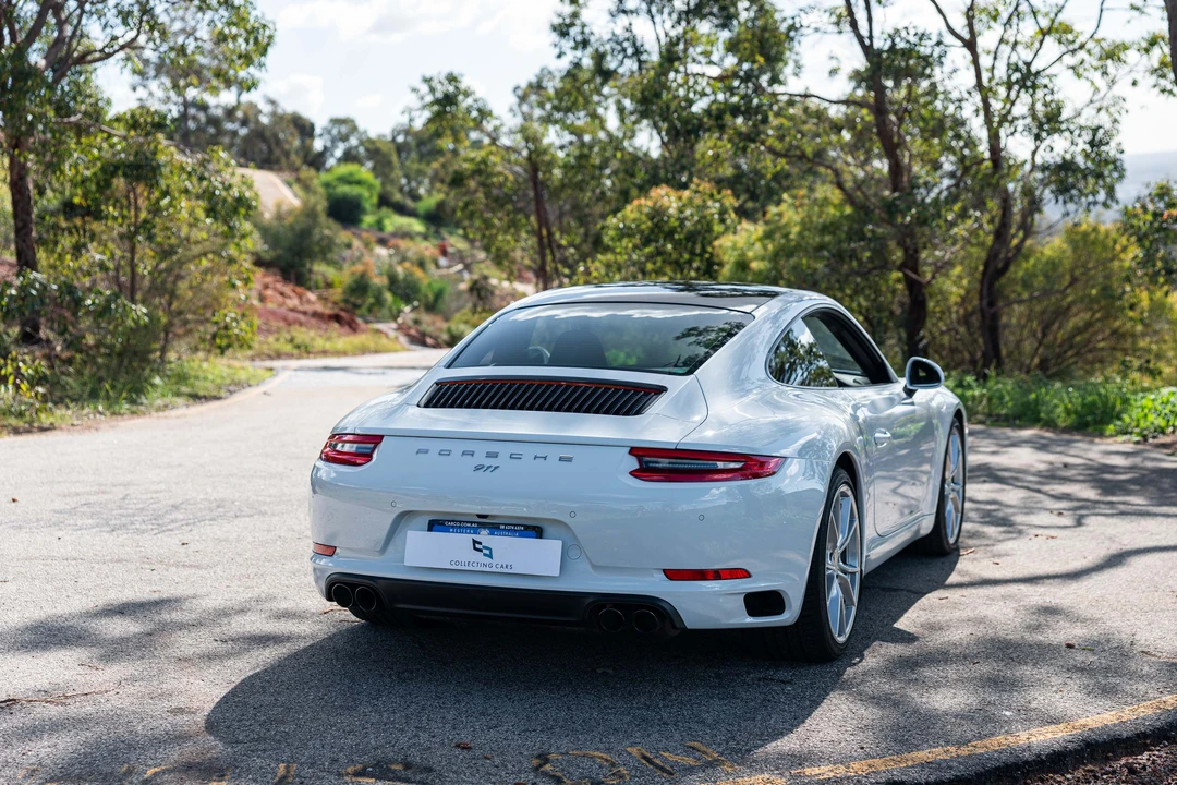 2017 Porsche 991 Carrera - Image 5 of 31