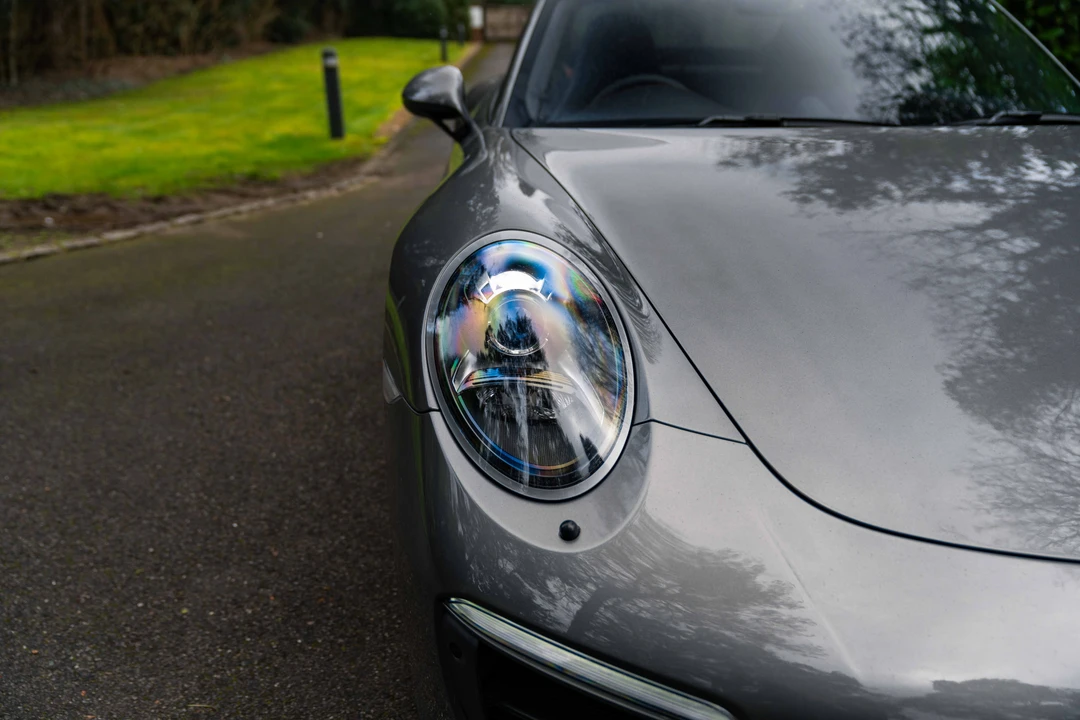 2017 Porsche 991 Carrera GTS - Image 18 of 31