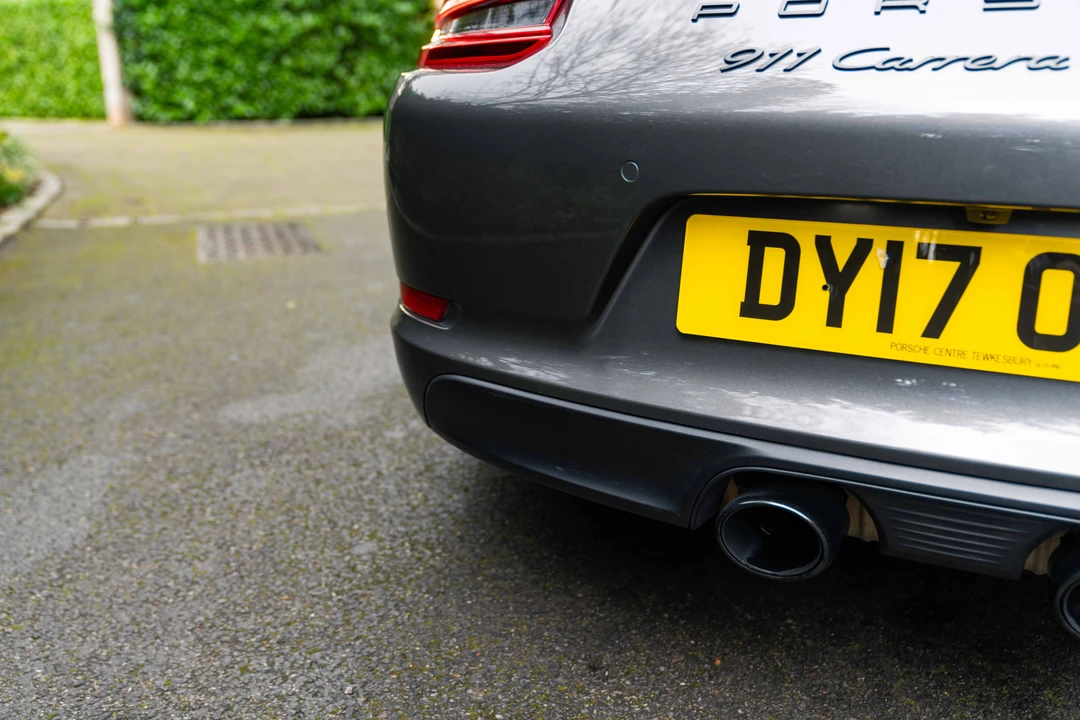 2017 Porsche 991 Carrera GTS - Image 24 of 31