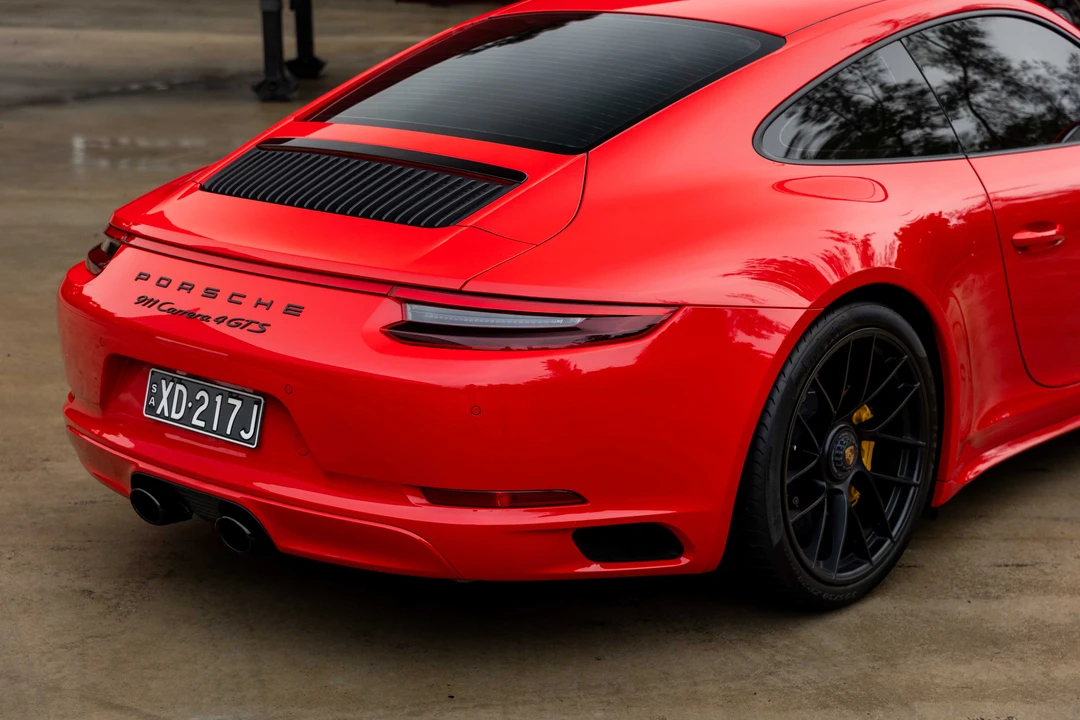 2017 Porsche 991 Carrera GTS - Image 18 of 31
