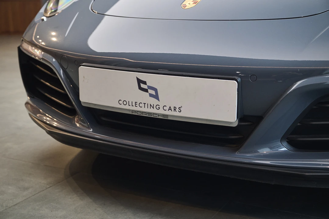 2017 Porsche 991 Carrera 4S - Image 13 of 31