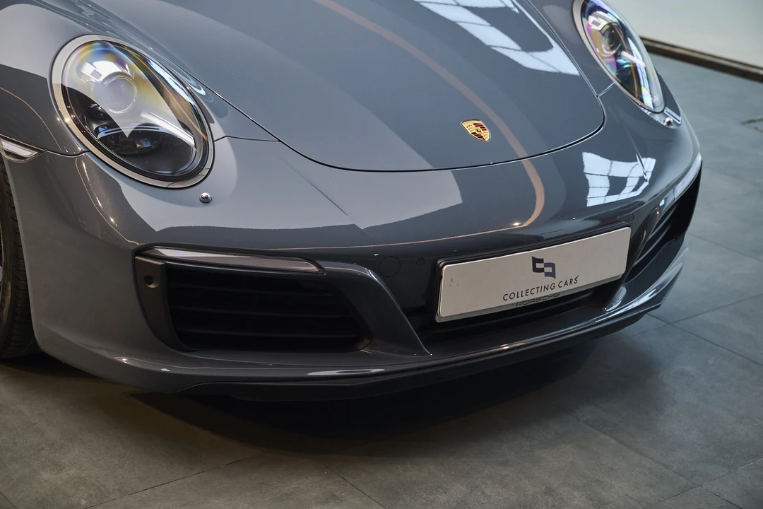 2017 Porsche 991 Carrera 4S - Image 17 of 31