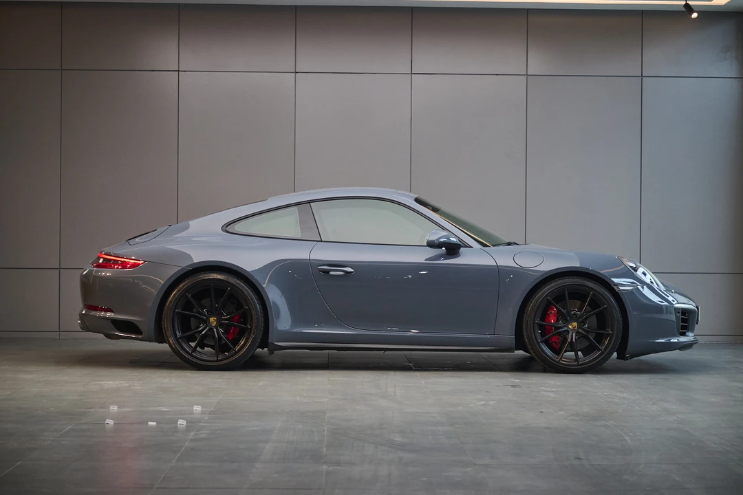 2017 Porsche 991 Carrera 4S - Image 8 of 31