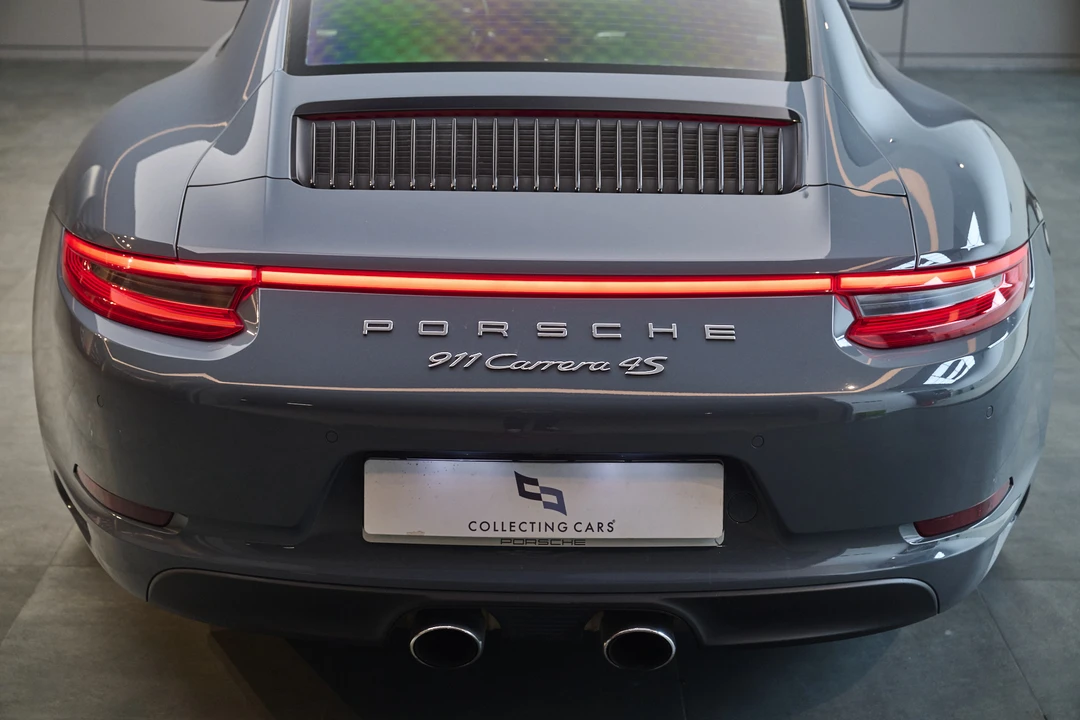2017 Porsche 991 Carrera 4S - Image 24 of 31