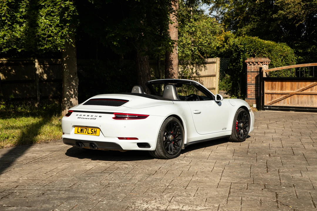 2017 Porsche 991 Carrera GTS - Image 15 of 31