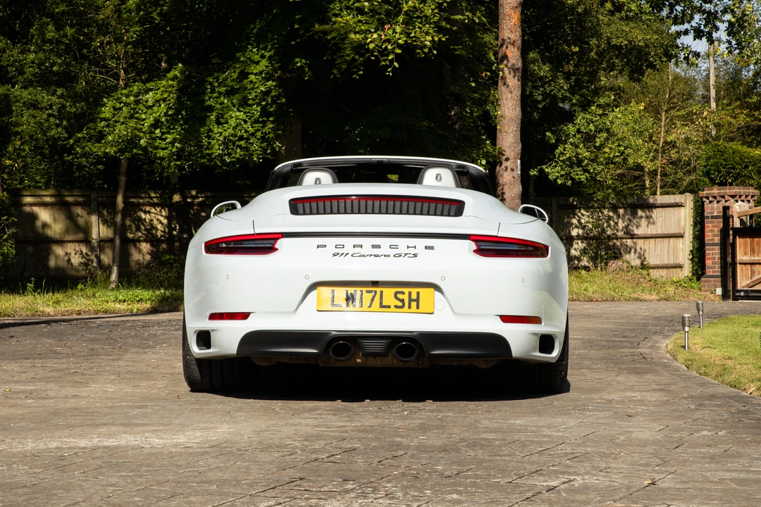 2017 Porsche 991 Carrera GTS - Image 14 of 31