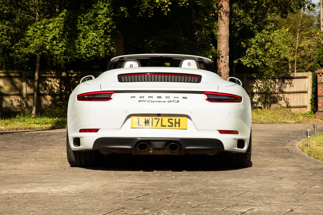 2017 Porsche 991 Carrera GTS - Image 21 of 31