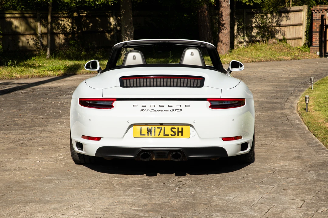 2017 Porsche 991 Carrera GTS - Image 27 of 31