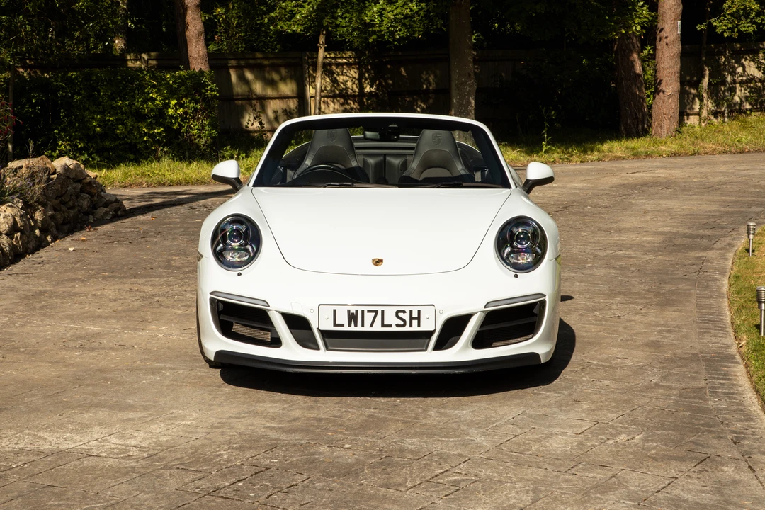 2017 Porsche 991 Carrera GTS - Image 18 of 31