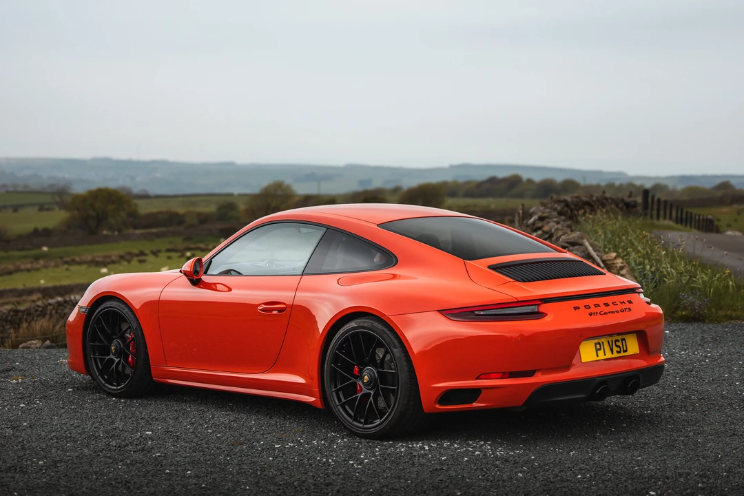 2017 Porsche 991 Carrera GTS - Image 5 of 31