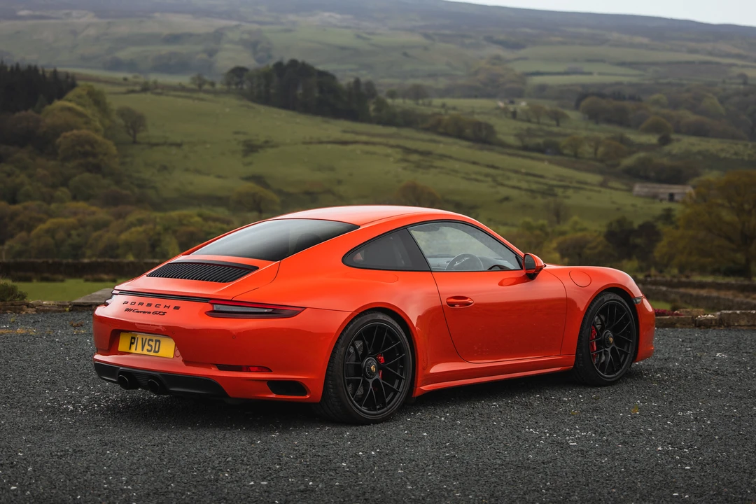 2017 Porsche 991 Carrera GTS - Image 7 of 31