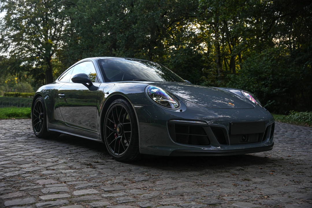 2017 Porsche 991 Carrera GTS - Image 12 of 31
