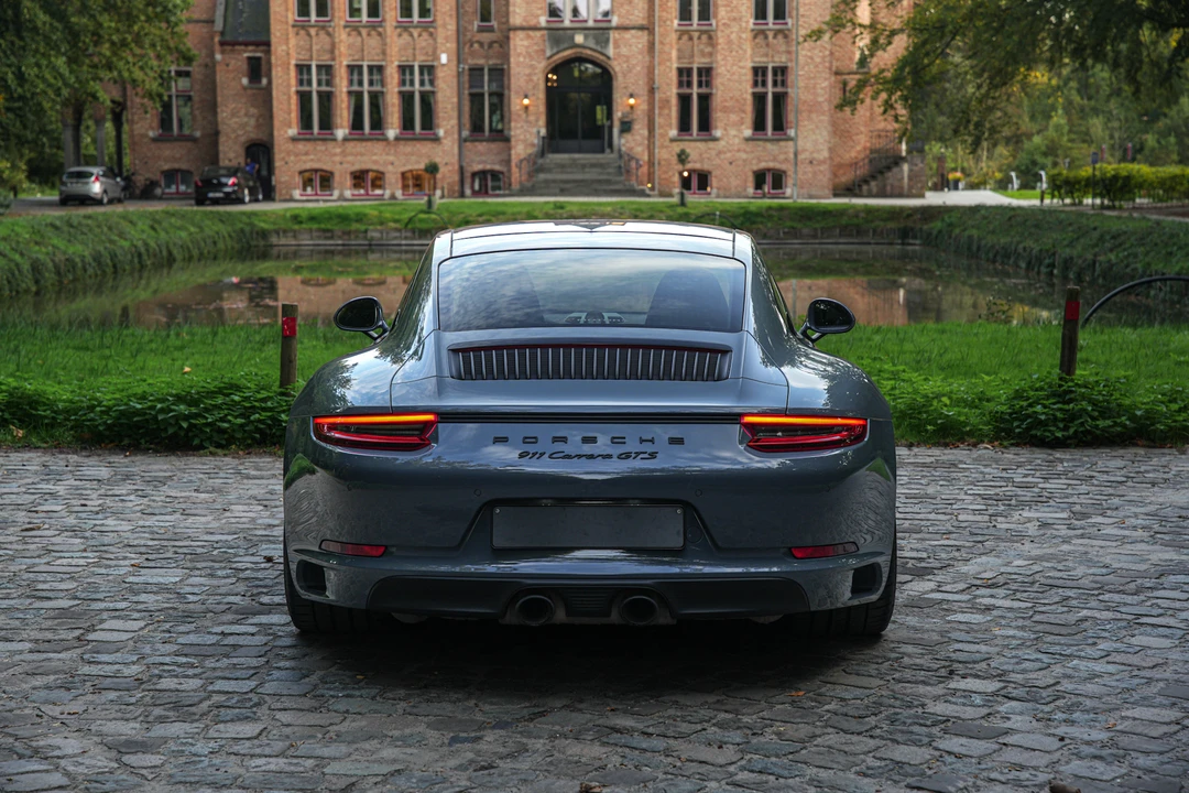 2017 Porsche 991 Carrera GTS - Image 7 of 31