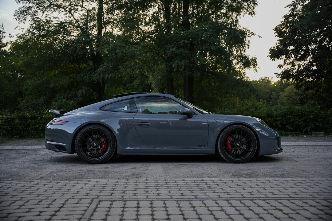 2017 Porsche 991 Carrera GTS - Image 13 of 31
