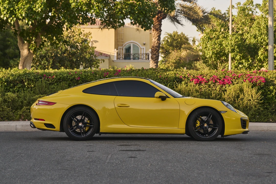 2017 Porsche 991 Carrera - Image 8 of 31