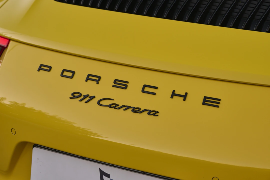 2017 Porsche 991 Carrera - Image 30 of 31