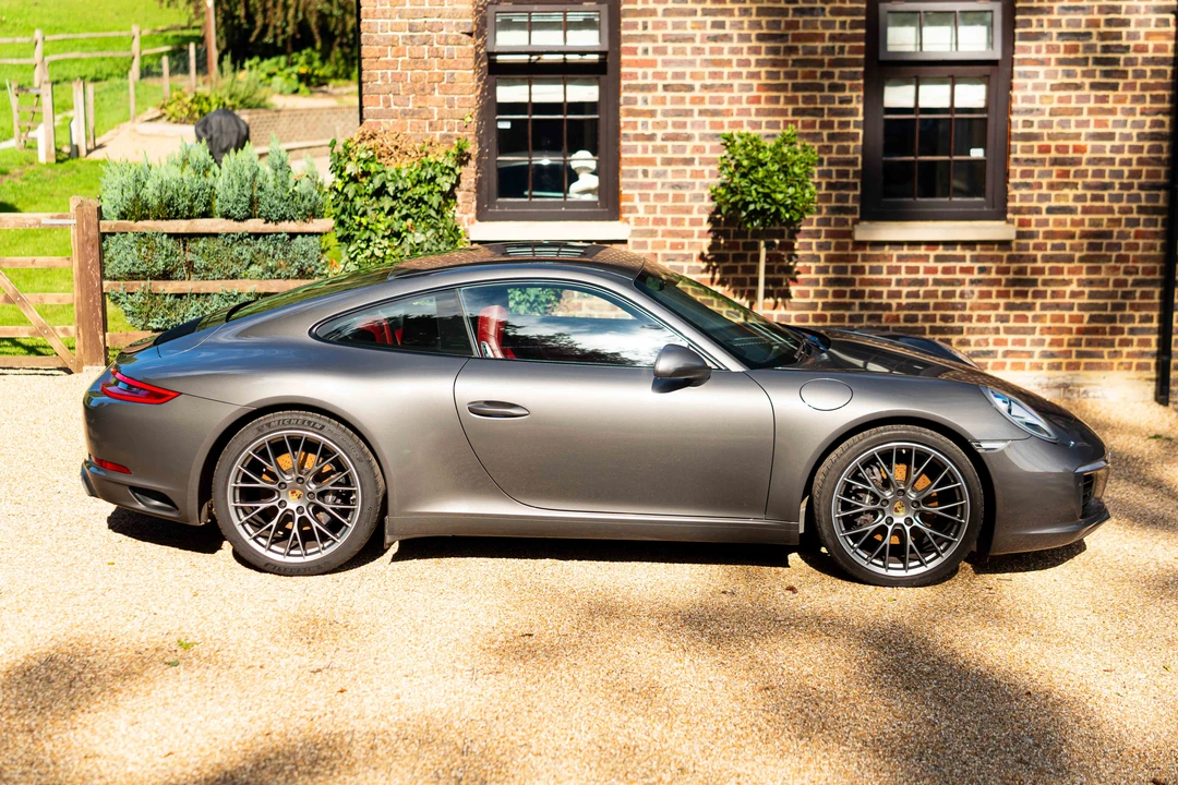 2017 Porsche 991 Carrera - Image 14 of 31