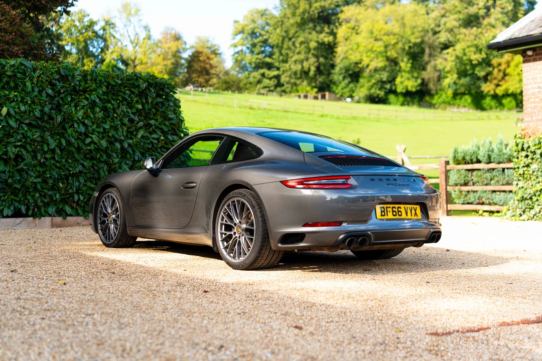 2017 Porsche 991 Carrera - Image 7 of 31