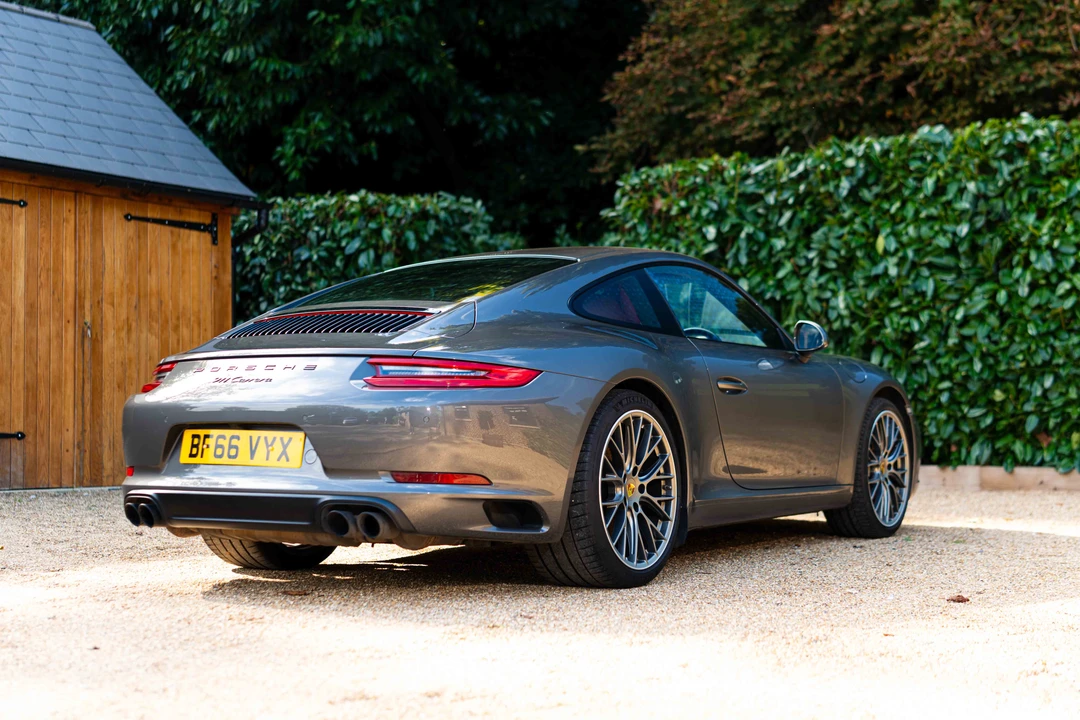 2017 Porsche 991 Carrera - Image 5 of 31