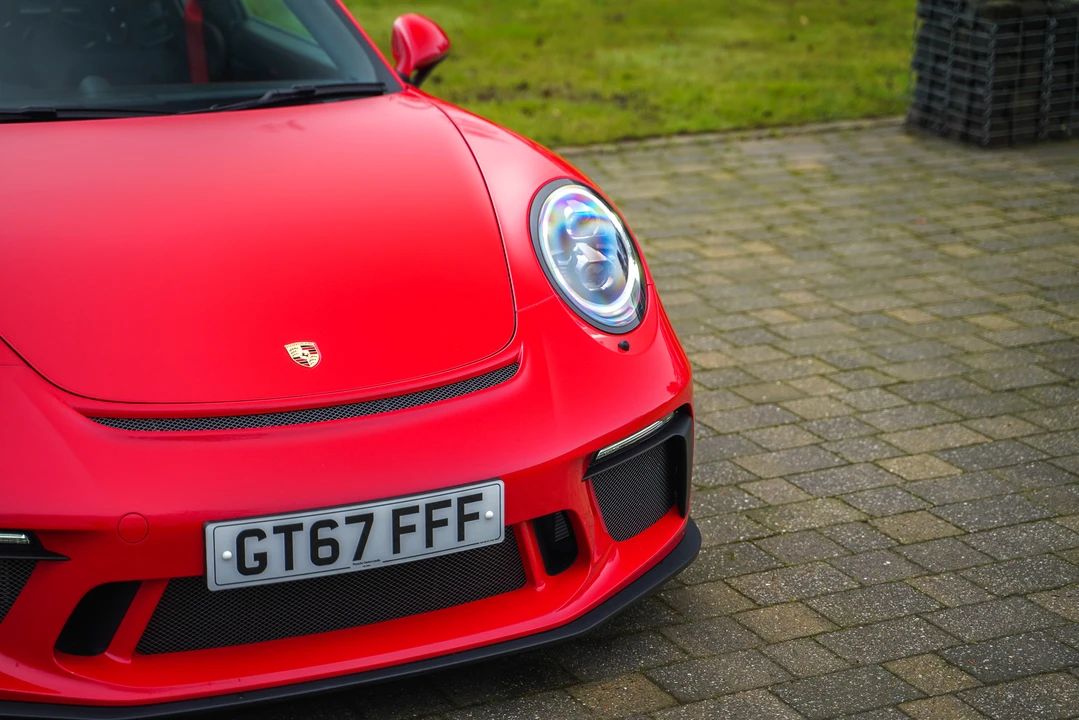 2017 Porsche 991 GT3 - Image 17 of 31