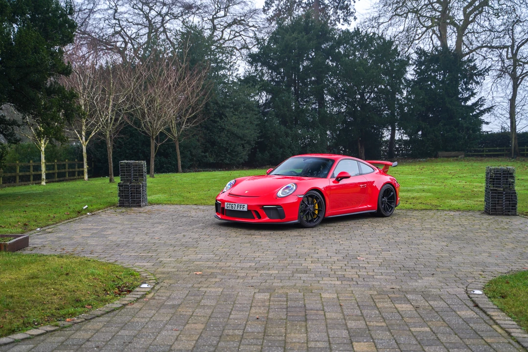 2017 Porsche 991 GT3 - Image 13 of 31