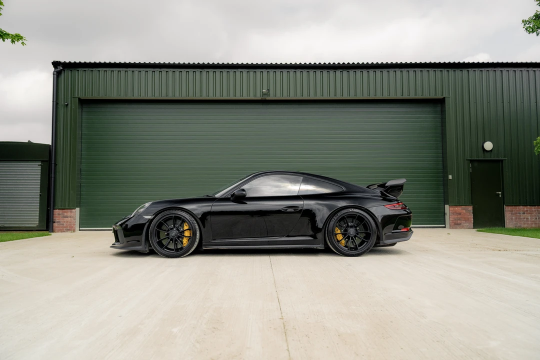 2017 Porsche 991 GT3 - Image 4 of 31