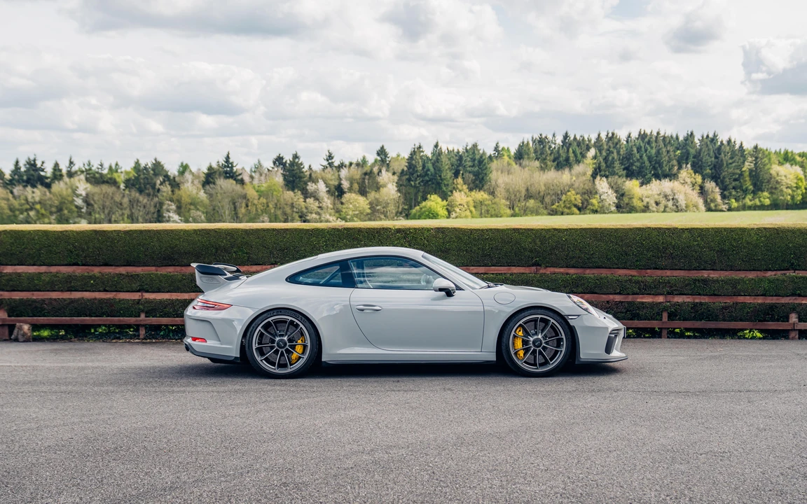 2017 Porsche 991 GT3 - Image 8 of 31