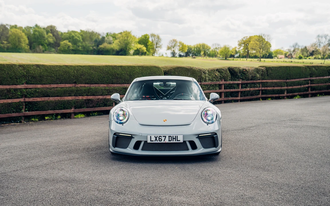 2017 Porsche 991 GT3 - Image 2 of 31