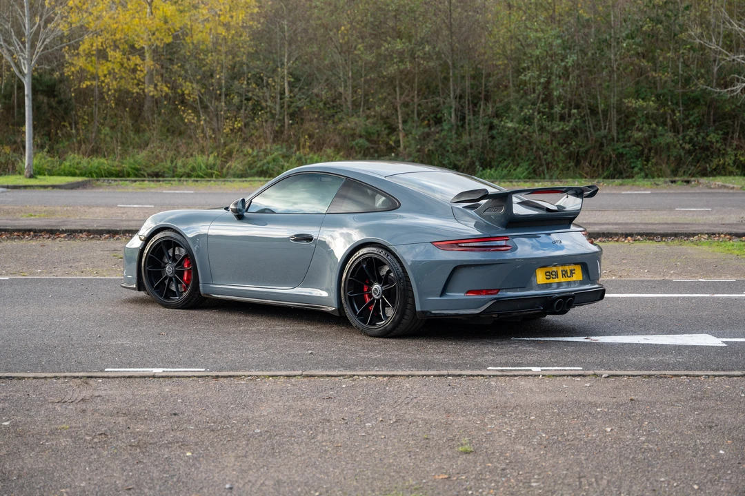 2017 Porsche 991 GT3 - Image 14 of 31