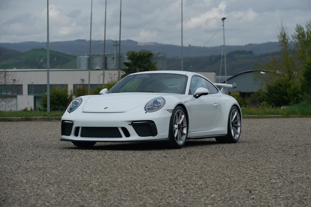 2017 Porsche 991 GT3 - Image 9 of 31