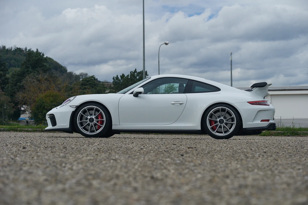 2017 Porsche 991 GT3 - Image 8 of 31