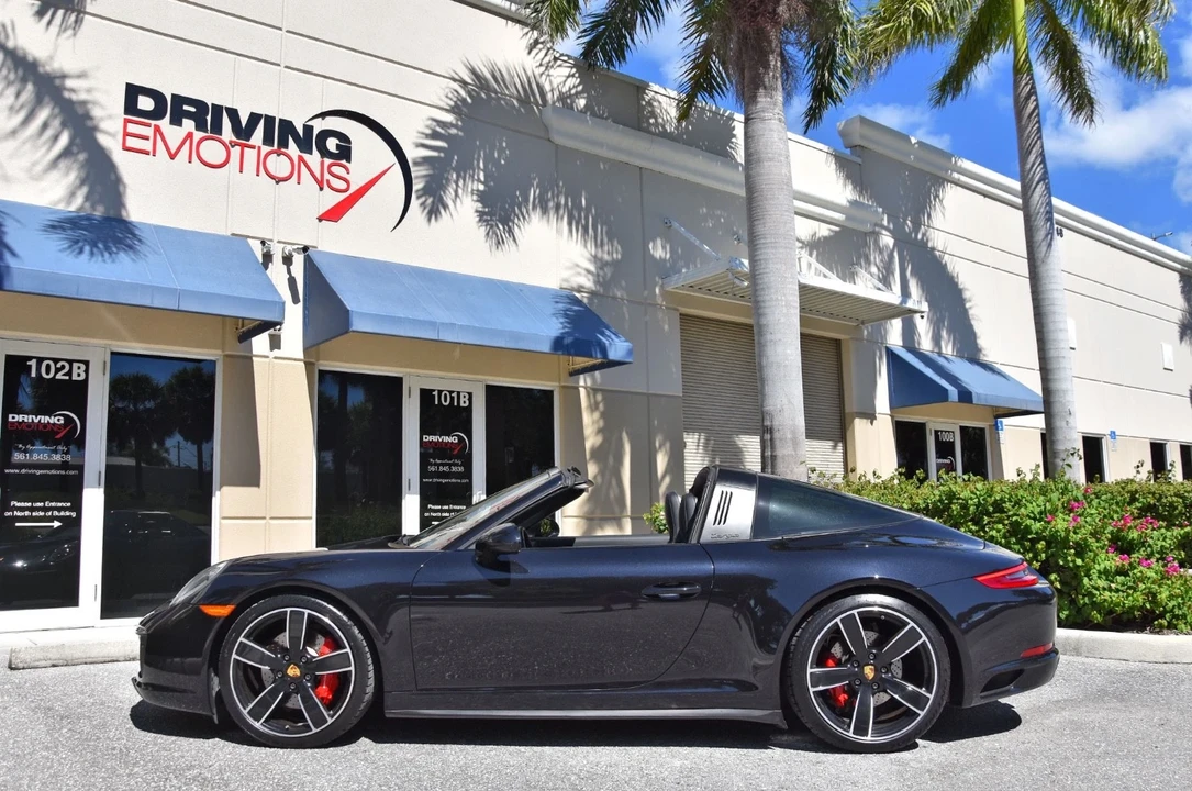 2017 Porsche 991 Targa 4 & 4S - Image 8 of 21